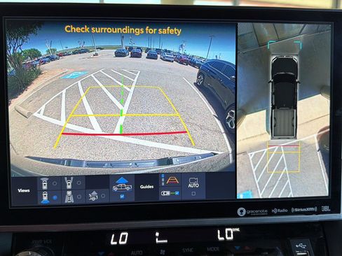 Used 2022 Toyota Tundra Platinum w/ Advanced Package AWD/4WD image 31