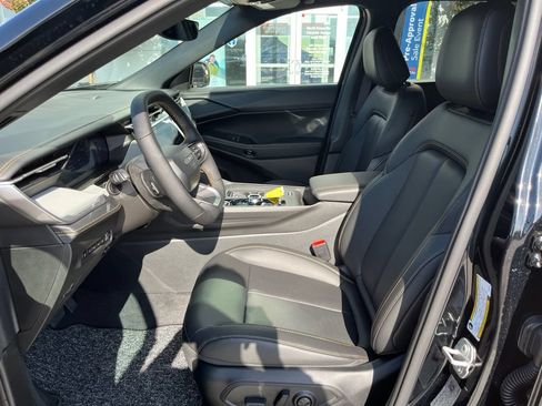 New 2026 Jeep Cherokee Limited AWD/4WD image 3