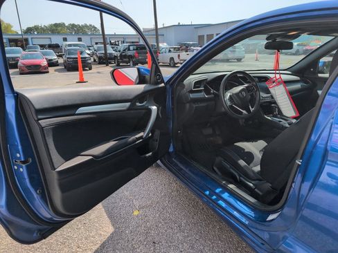 Used 2020 Honda Civic EX image 10