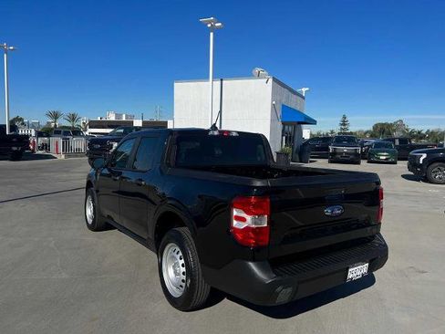 Certified 2022 Ford Maverick XL image 3