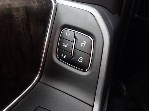 Used 2024 Ford F350 Lariat w/ FX4 Off-Road Package image 2