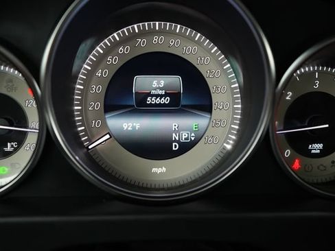Used 2014 Mercedes-Benz E 250 BlueTEC 4MATIC Sedan image 26