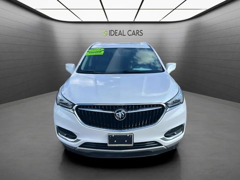 Used 2018 Buick Enclave Essence FWD image 2