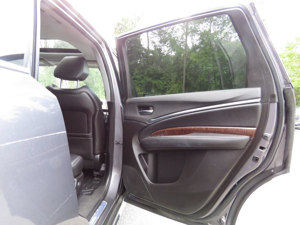 Used 2018 Acura MDX SH-AWD image 14
