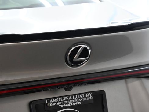 Used 2022 Lexus IS 350 F Sport image 13