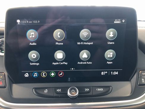 Certified 2025 Chevrolet Blazer LT w/ Convenience Package image 27