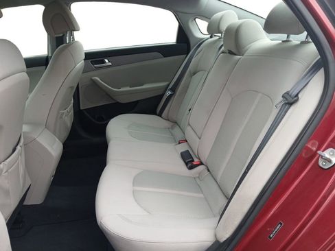 Used 2016 Hyundai Sonata SE FWD image 13