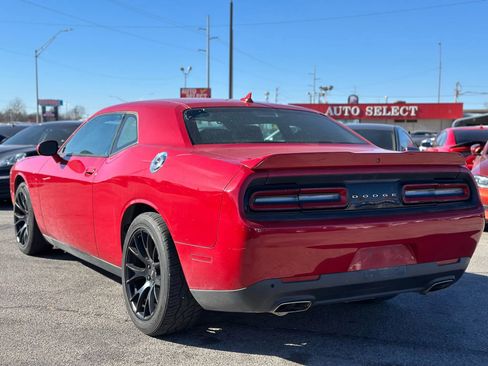 Used 2015 Dodge Challenger SXT Plus image 7
