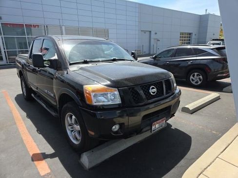 Used 2012 Nissan Titan PRO-4X w/ Pro-4x Luxury Pkg AWD/4WD image 2