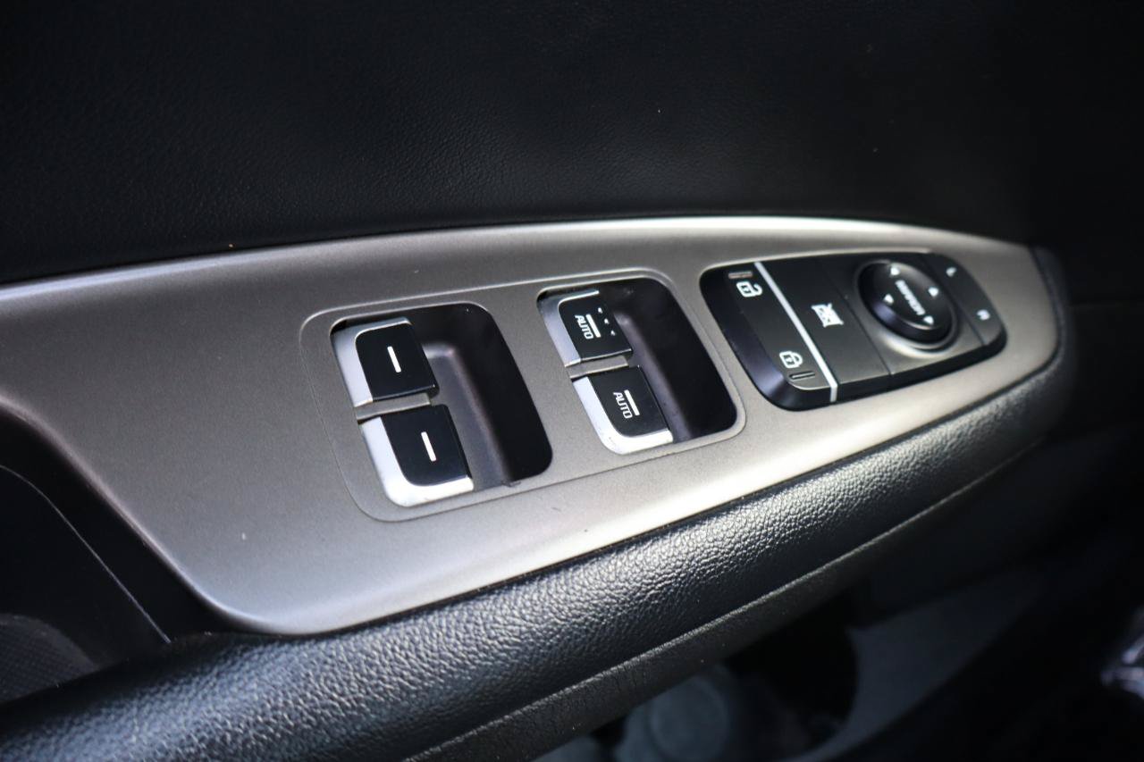 Used 2019 Kia Optima S w/ S Panoramic Sunroof Package FWD image 24
