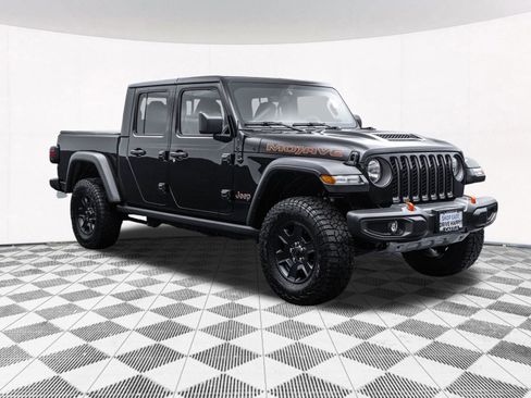 Used 2023 Jeep Gladiator Mojave w/ Cold Weather Group image 15