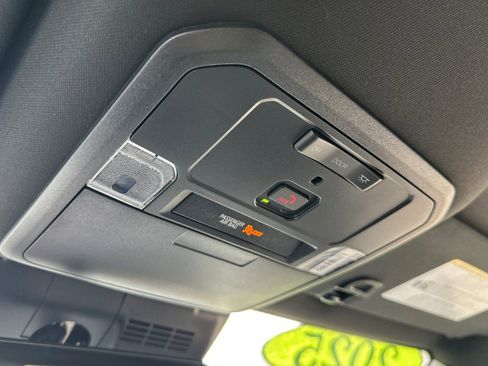 Used 2025 Toyota Tacoma SR5 image 23