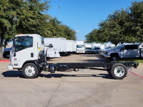 New 2024 Chevrolet Low Cab Forward 5500XD RWD image 10