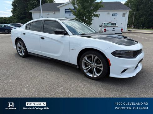 Used 2022 Dodge Charger R/T RWD image 3