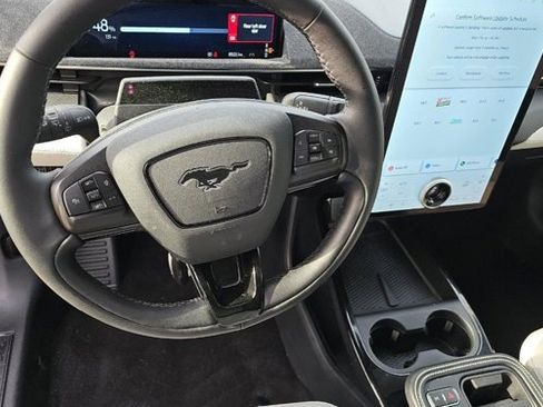 Certified 2025 Ford Mustang Mach-E Premium RWD image 8