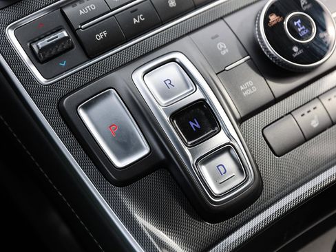 Certified 2021 Hyundai Santa Fe SEL w/ Convenience + Premium Package image 32