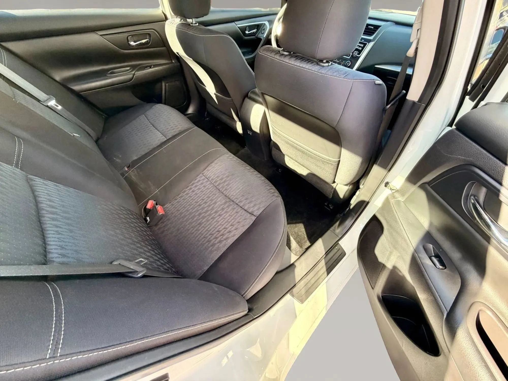 Used 2018 Nissan Altima 2.5 S w/ S Convenience Package FWD image 7