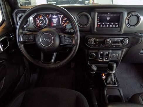 Certified 2023 Jeep Wrangler Sport AWD/4WD image 11