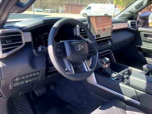 Used 2026 Toyota Tundra Limited image 18
