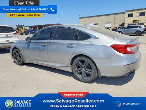 Used 2018 Honda Accord Sport image 3