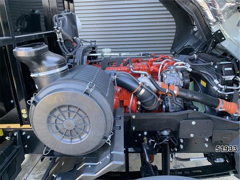 Used 2025 Isuzu FTR 6500 XD image 10