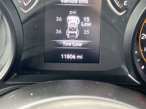 Used 2024 Jeep Wrangler Sport image 18