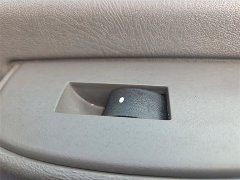 Used 2024 GMC Savana 2500 w/ Driver Convenience Package RWD image 25