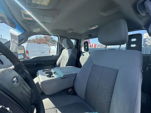 Used 2015 Ford F250 XL w/ Power Equipment Group image 11
