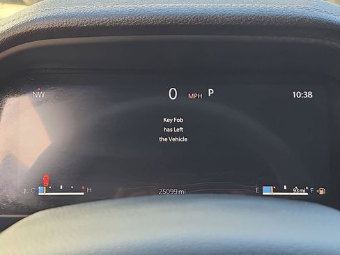 Used 2024 Jeep Grand Cherokee Limited w/ Black Appearance Package image 19