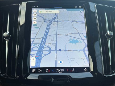 Certified 2023 Volvo XC60 B5 Plus w/ Climate Package image 25