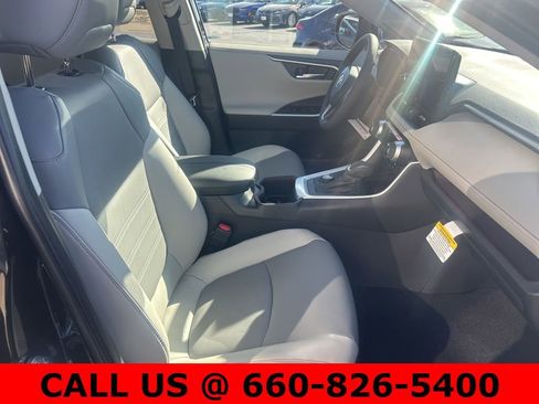 New 2025 Toyota RAV4 Limited image 9