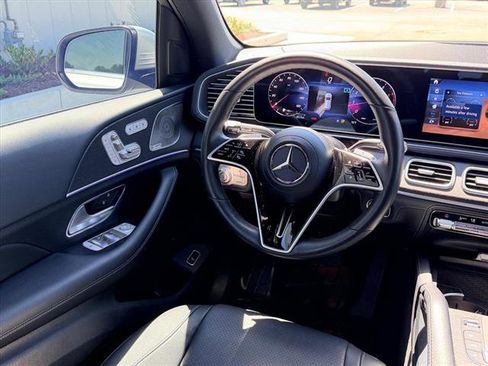 Used 2024 Mercedes-Benz GLE 450 4MATIC image 10