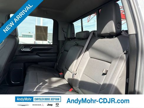 Used 2024 GMC Sierra 2500 SLT w/ SLT Premium Package AWD/4WD image 17