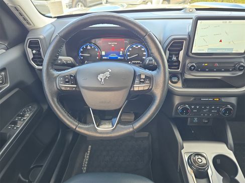 Certified 2022 Ford Bronco Sport Outer Banks w/ Tech Package image 9