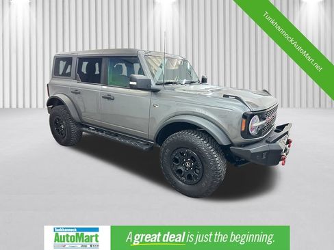 Used 2022 Ford Bronco Wildtrak AWD/4WD image 1