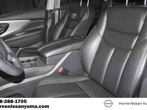 Used 2022 Nissan Murano SV w/ SV Midnight Edition Package image 4
