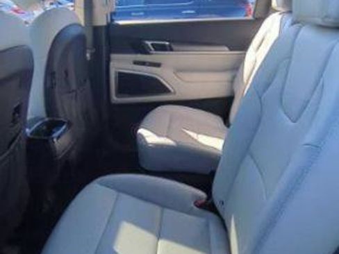 Used 2020 Kia Telluride S image 7