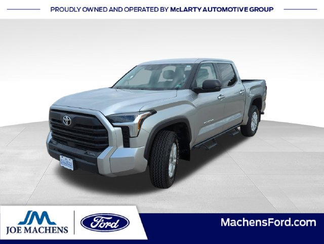 Used 2024 Toyota Tundra SR5 w/ SR5 Premium Package AWD/4WD 360° Tour