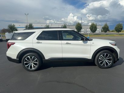 Used 2022 Ford Explorer ST-Line w/ Class IV Trailer Tow Package