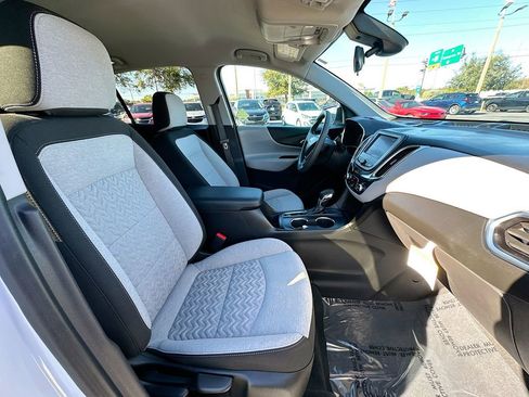 Used 2023 Chevrolet Equinox LS w/ LS Convenience Package image 26