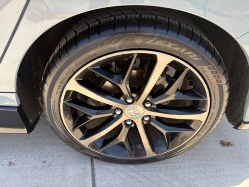 Used 2020 Honda Civic Sport image 19