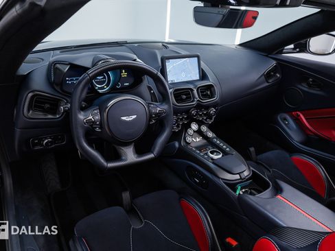 Used 2023 Aston Martin V12 Vantage Roadster RWD image 29