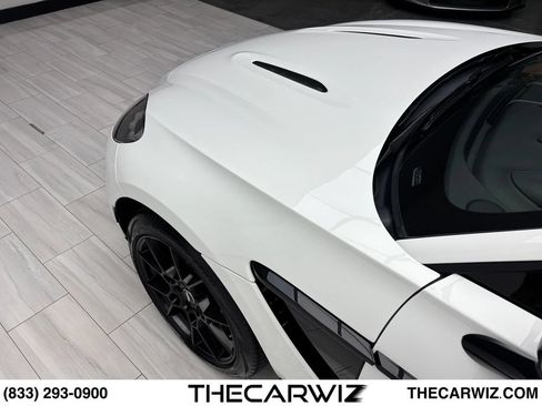 Used 2021 Aston Martin DBX AWD/4WD image 17