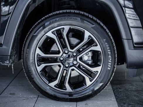 Certified 2022 Jeep Compass Limited w/ Sun and Sound Group image 22