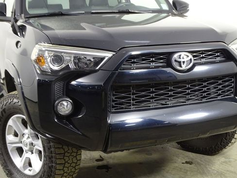 Used 2019 Toyota 4Runner SR5 Premium image 43