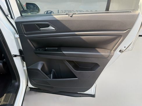 Used 2019 Volkswagen Atlas SE FWD image 30