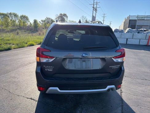 Used 2020 Subaru Forester Touring image 8