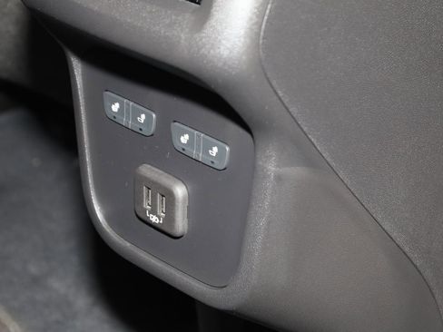 Used 2021 Chevrolet Equinox Premier image 15