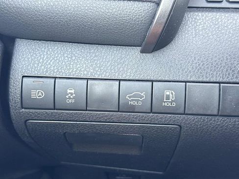 Used 2023 Toyota Camry SE w/ Convenience Package image 16