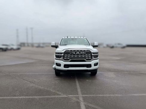 New 2025 RAM 3500 Longhorn image 2